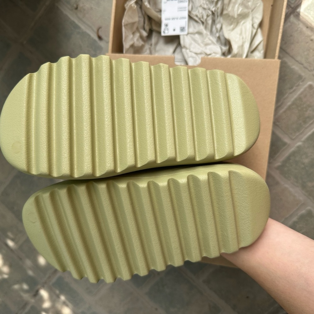 Yeezy slide